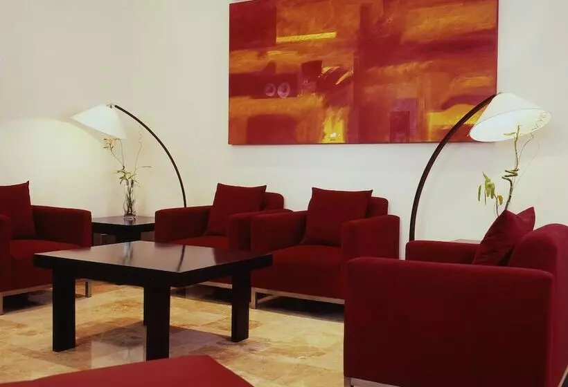 Otel Fiesta Inn Express Ciudad Obregón