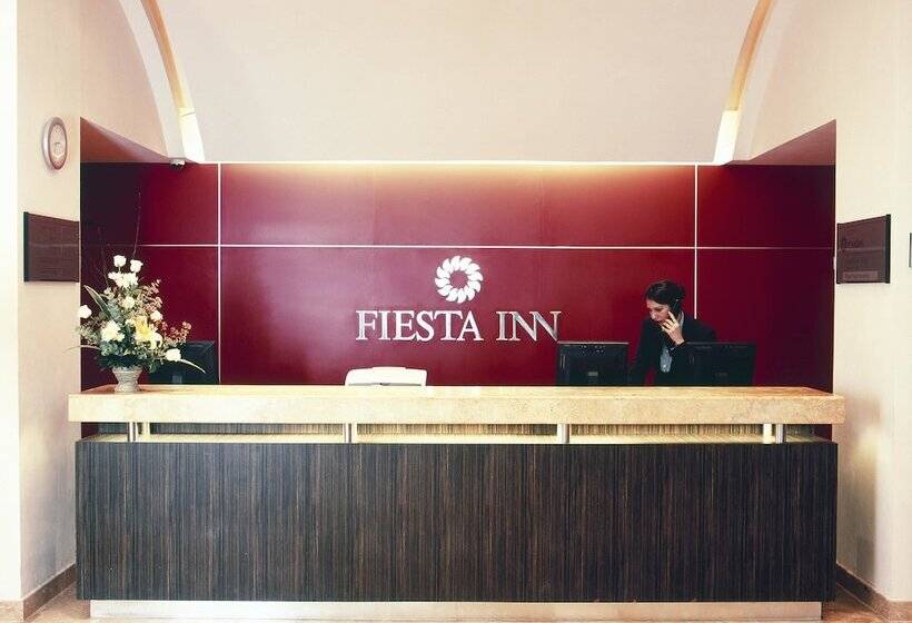 فندق Fiesta Inn Express Ciudad Obregón
