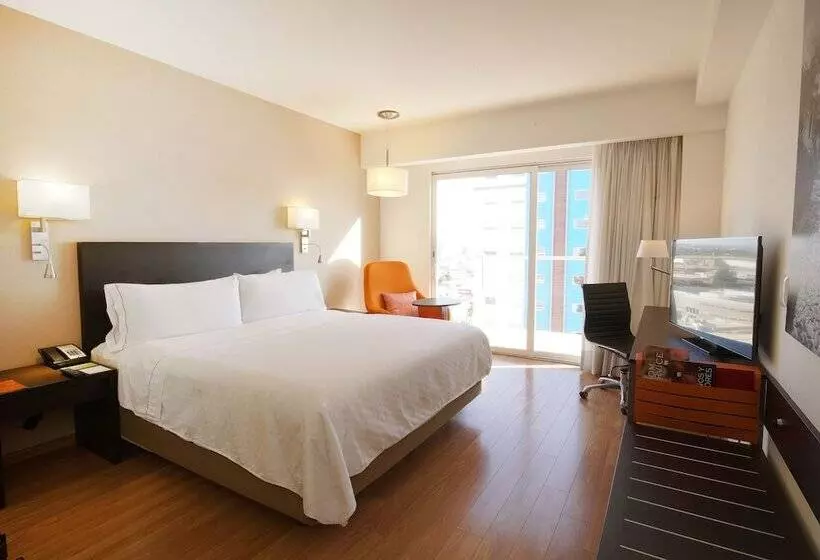 Otel Fiesta Inn Express Ciudad Obregón