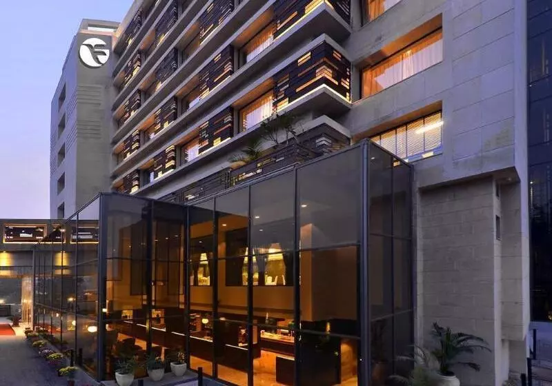 Fortune Sector 27, Noida   Member Itc Hotels  Group