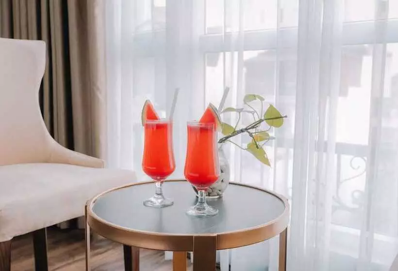 Hanoi Lake View Hotel & Travel