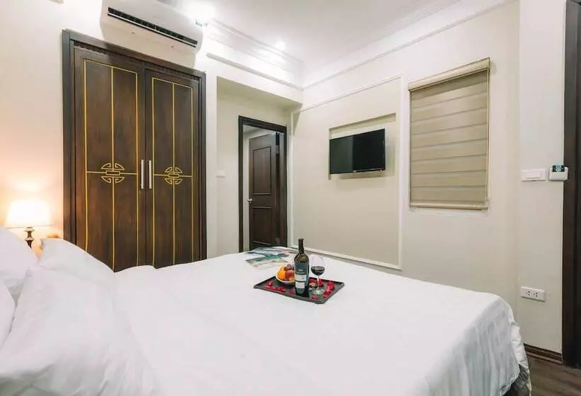 Hanoi Lake View Hotel & Travel