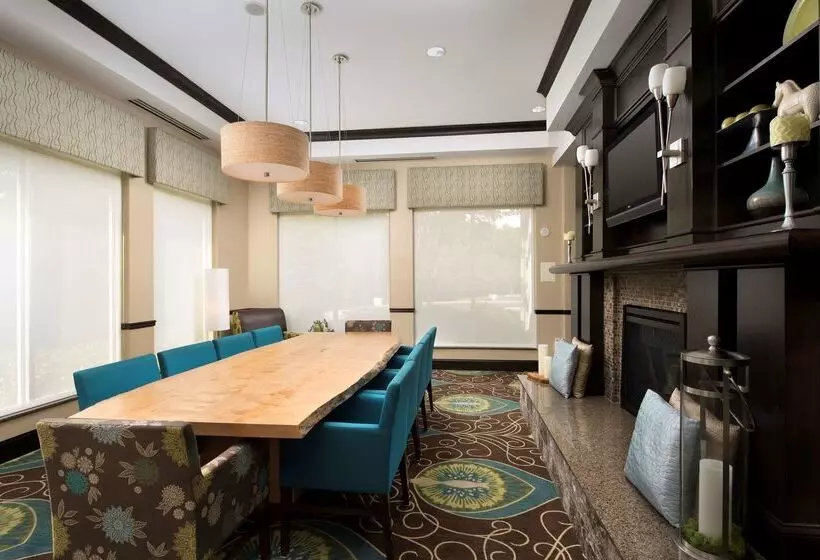 هتل Hilton Garden Inn Huntsville South/redstone Arsenal