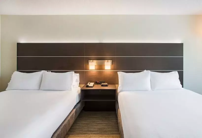 Holiday Inn Express Hotel & Suites Boston   Marlboro, An Ihg