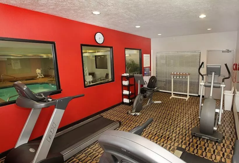 هتل Holiday Inn Express Ogden, An Ihg