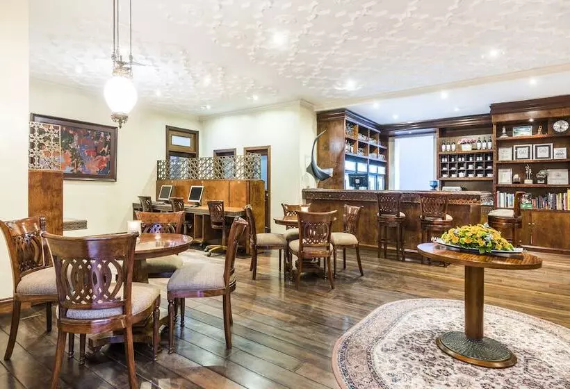 ホテル Holiday Inn Express Quito, An Ihg