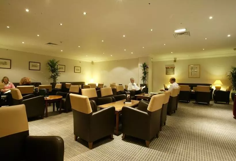 Отель Holiday Inn Leeds Wakefield M1 Jct40, An Ihg