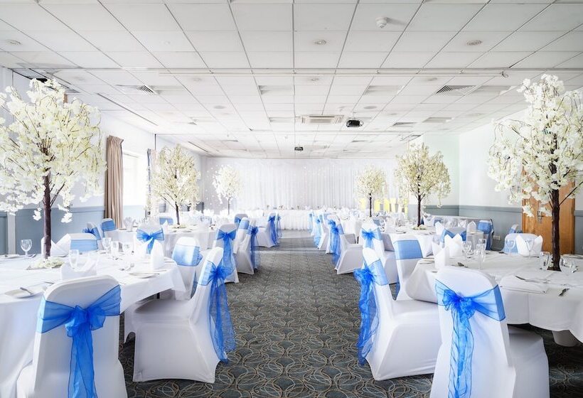 فندق Holiday Inn Leeds Wakefield M1 Jct40, An Ihg