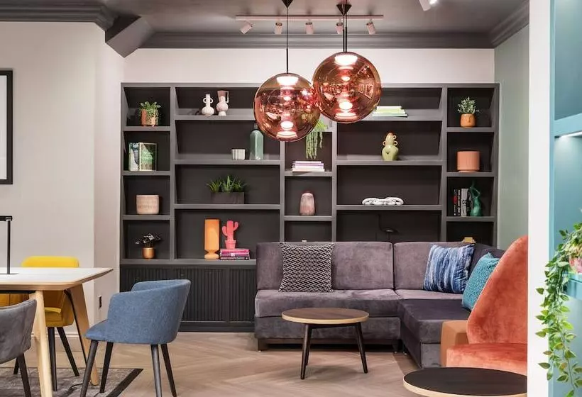 Отель Holiday Inn Leeds Wakefield M1 Jct40, An Ihg