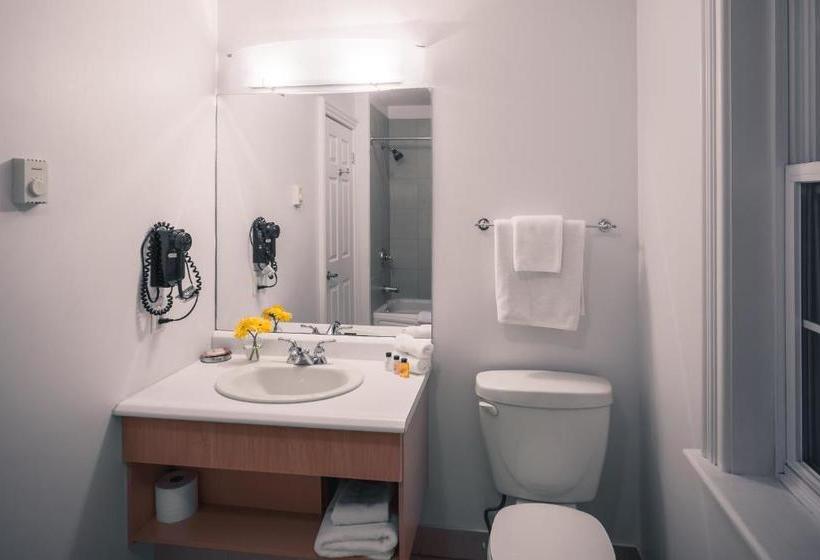 فندق Hometel On Signal Hill