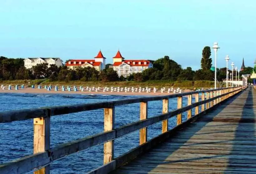 בית מלון כפרי Kleine Strandburg Zinnowitz
