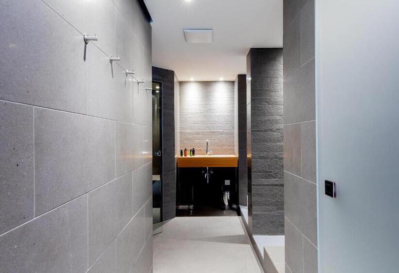 Hotel Kreuz By B Smart