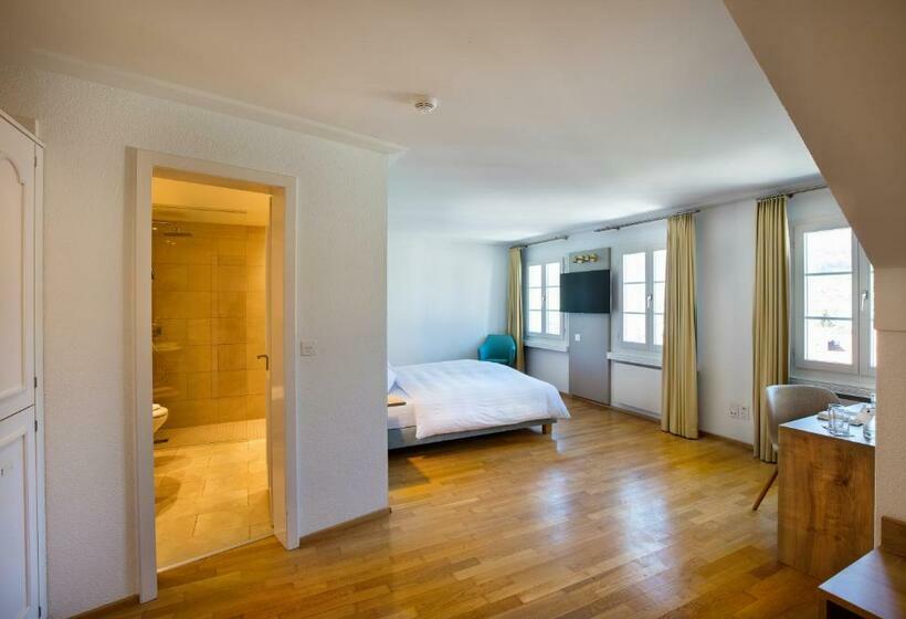 Hotelli Kreuz By B Smart