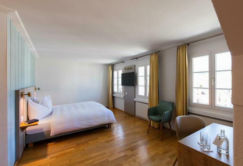 Hotel Kreuz By B Smart