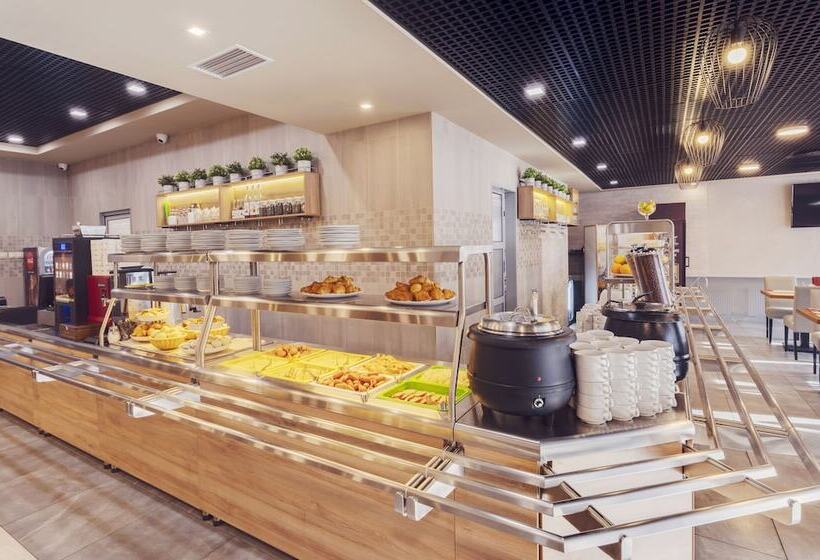 Отель Maxima Panorama