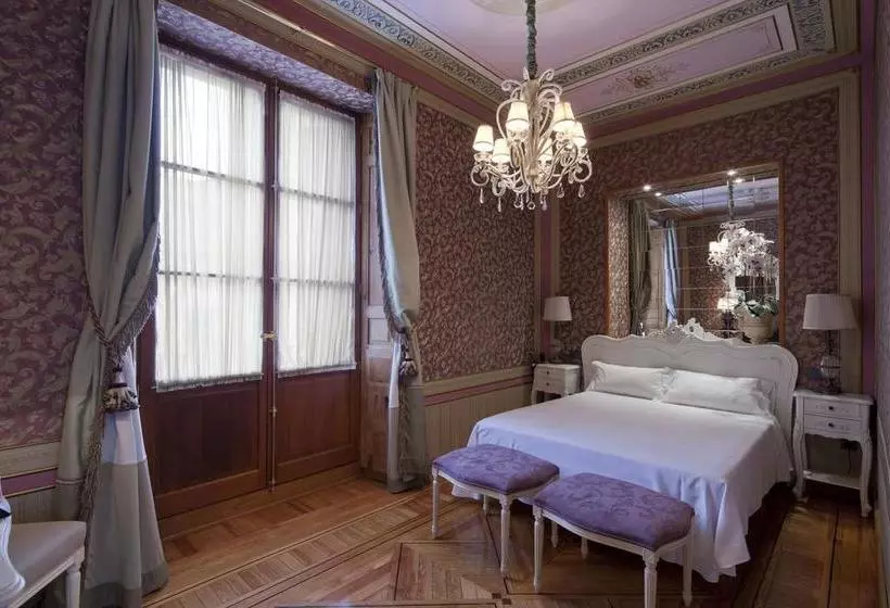 هتل Posada Real Los Cinco Linajes