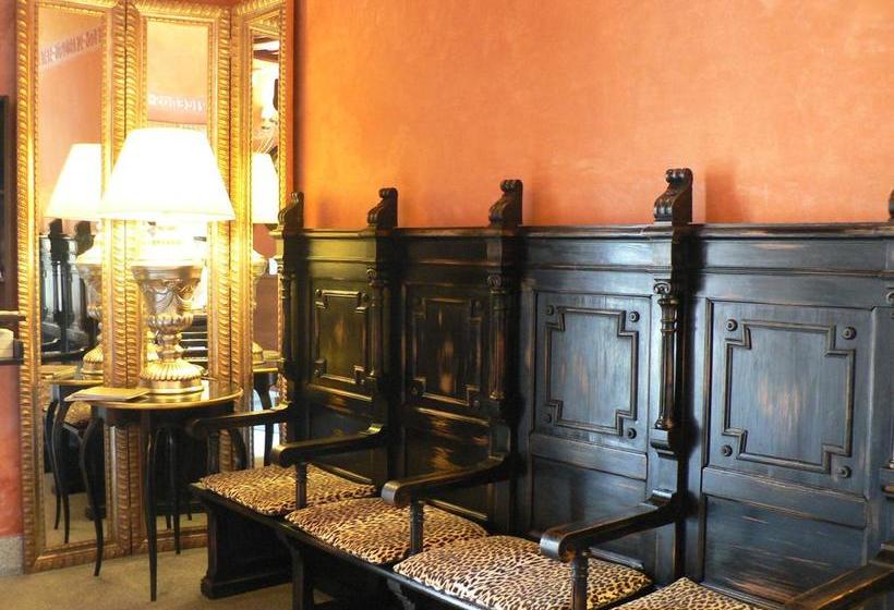 هتل Posada Real Los Cinco Linajes