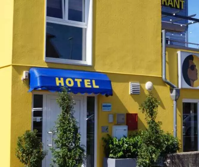 هتل Restaurant Stand Inn