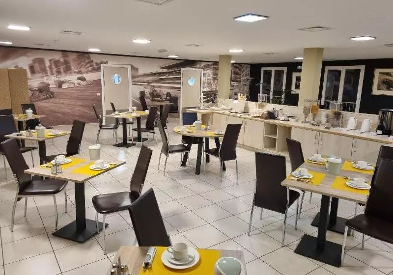 هتل Restaurant Stand Inn