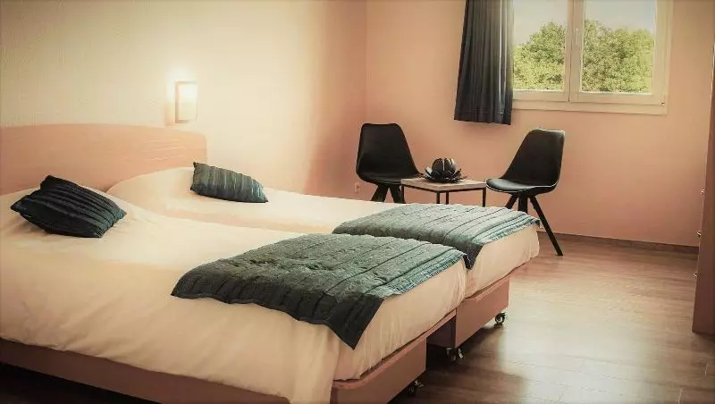 هتل Restaurant Stand Inn