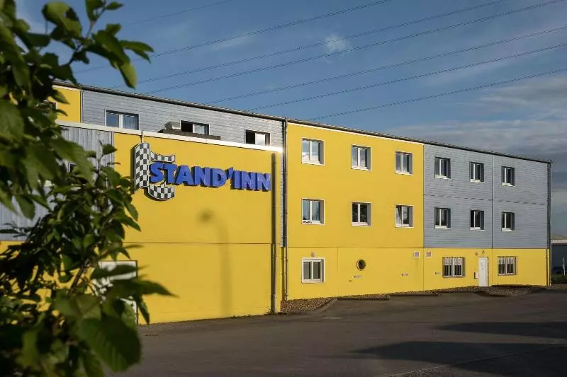 هتل Restaurant Stand Inn