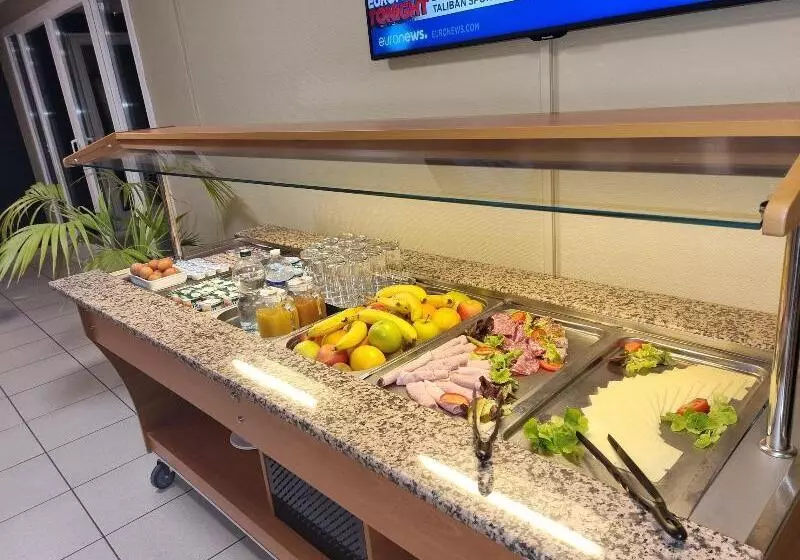 هتل Restaurant Stand Inn