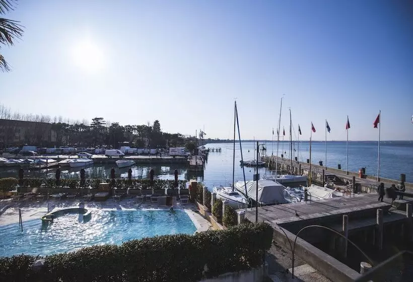 هتل Sirmione Terme