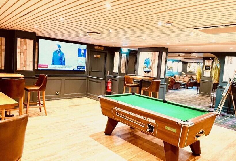 فندق The Kirkhouse Inn