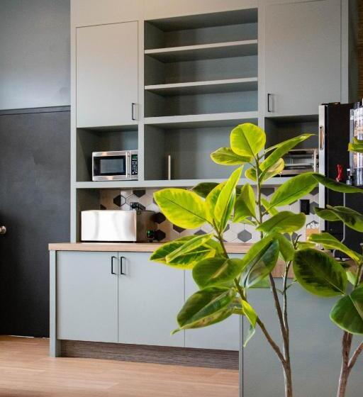 בית מלון כפרי Travelodge By Wyndham Roberval