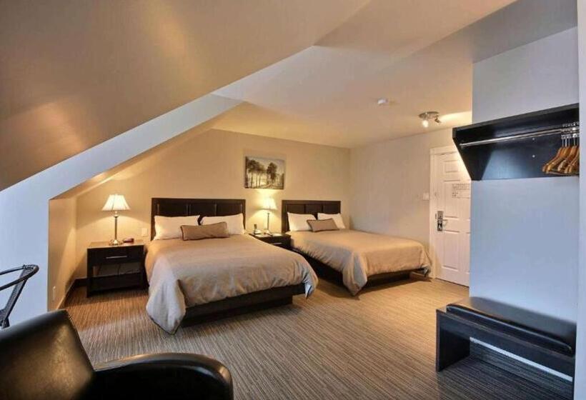 בית מלון כפרי Travelodge By Wyndham Roberval