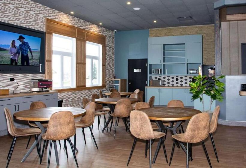 בית מלון כפרי Travelodge By Wyndham Roberval