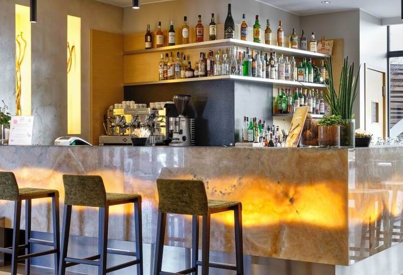 Winter Garden Hotel Bergamo Airport