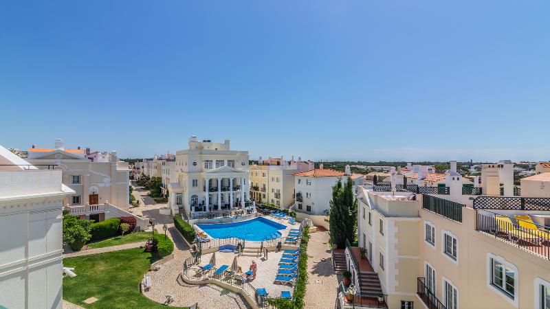 The Old Village, Prestige And Solar By Village 4u