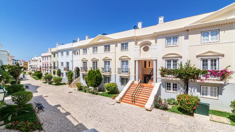 The Old Village, Prestige And Solar By Village 4u