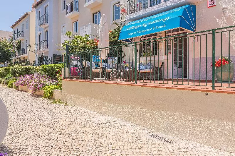 The Old Village, Prestige And Solar By Village 4u