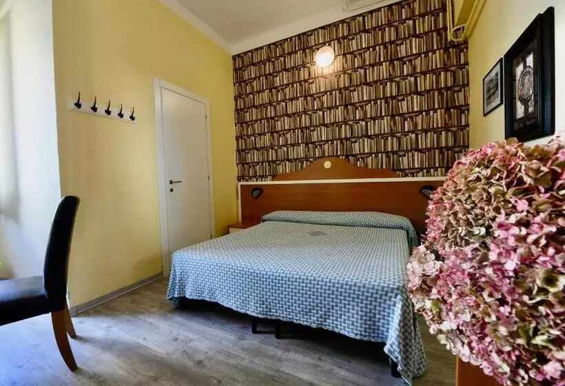 ホテル Villa Maria & Apartment