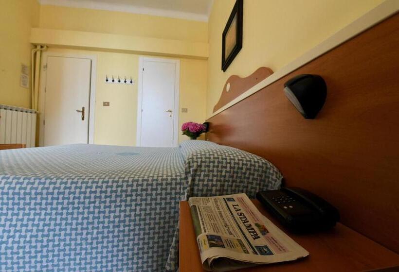 فندق Villa Maria & Apartment