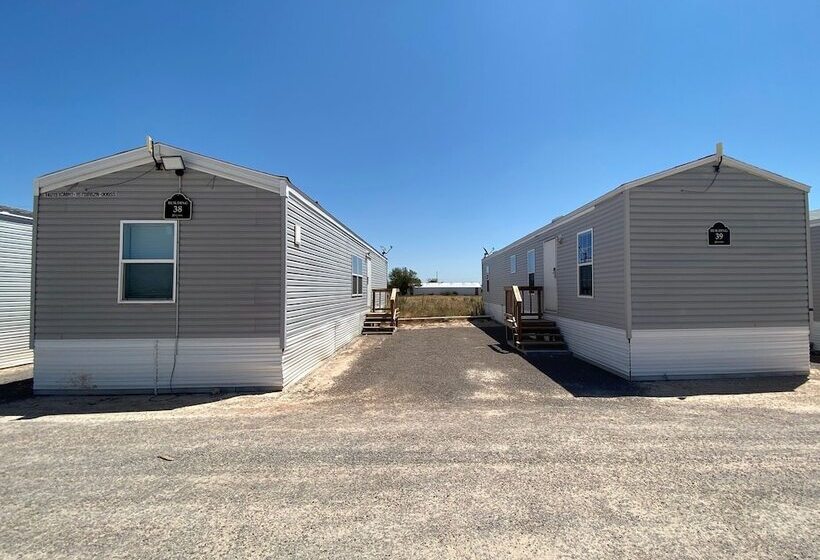 酒店 Ibex Workforce Housing