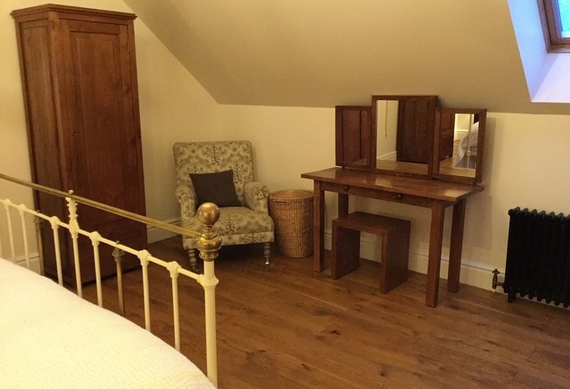 Curlew Cottage At Millfields Farm