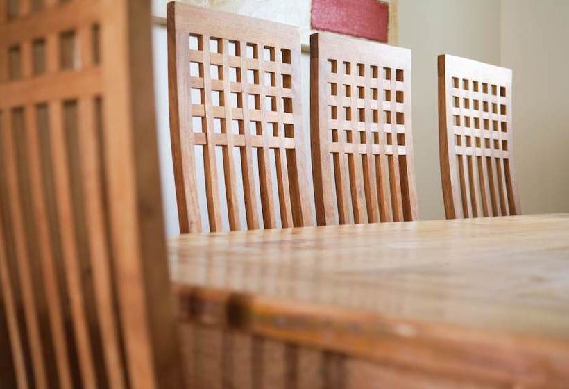 Curlew Cottage At Millfields Farm