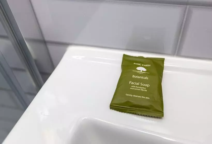 Bondgate Hotel East Midlands Airport