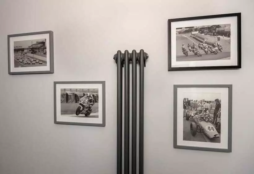 Bondgate Hotel East Midlands Airport