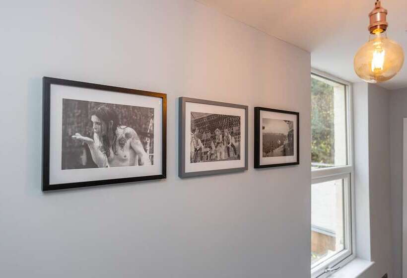 Bondgate Hotel East Midlands Airport