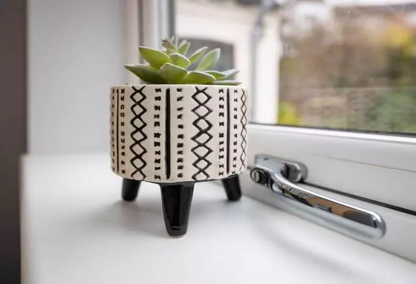 Bondgate Hotel East Midlands Airport