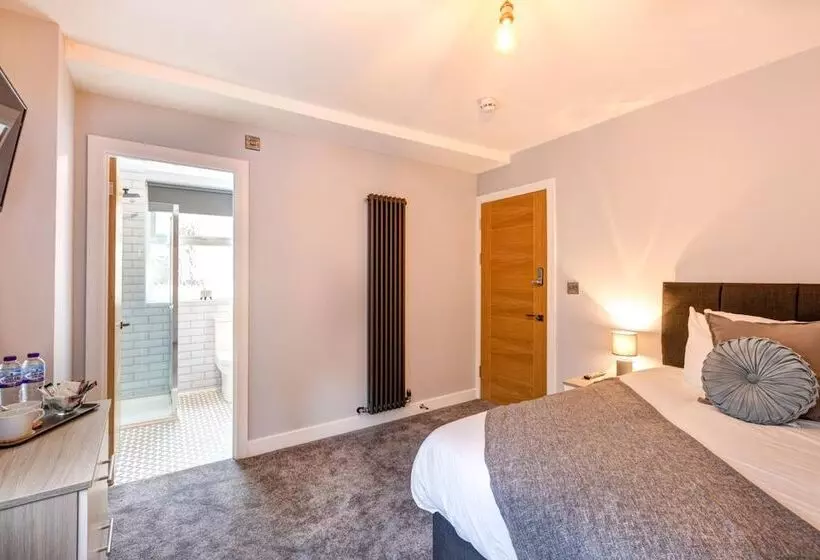 Bondgate Hotel East Midlands Airport