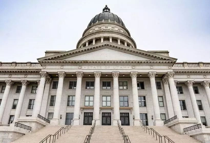 Hotelli Courtyard By Marriott Salt Lake City Cottonwood