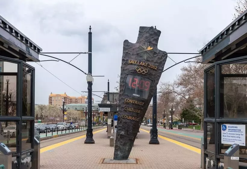Hotelli Courtyard By Marriott Salt Lake City Cottonwood