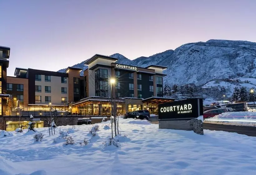 Hotelli Courtyard By Marriott Salt Lake City Cottonwood