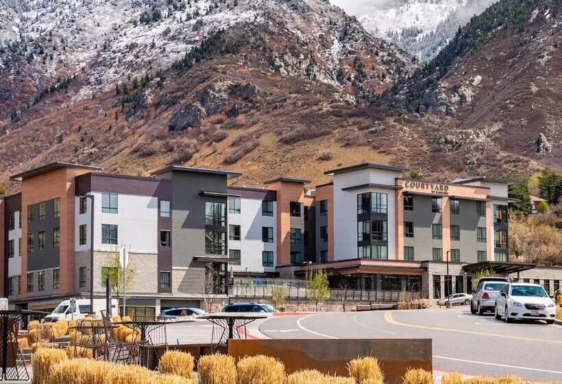 Hotelli Courtyard By Marriott Salt Lake City Cottonwood