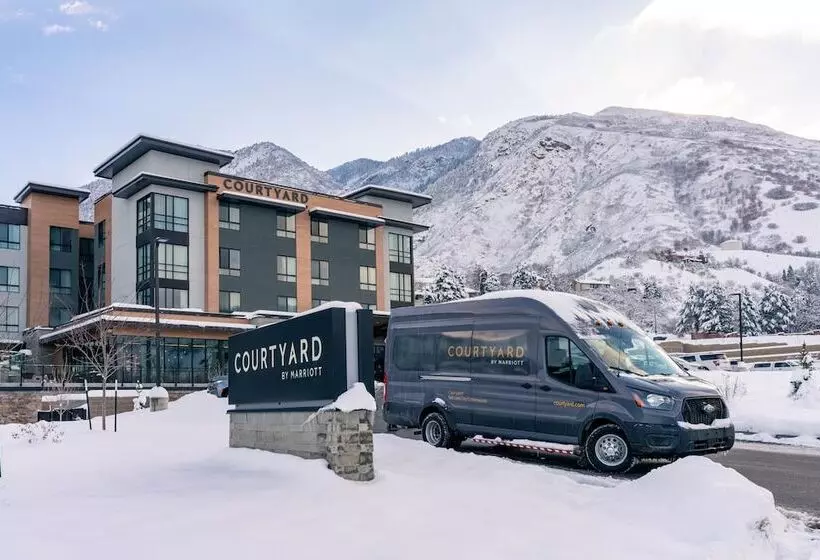 Hotelli Courtyard By Marriott Salt Lake City Cottonwood